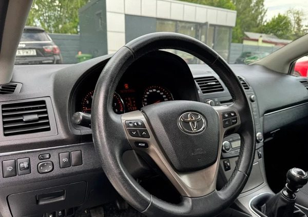 Toyota Avensis cena 34900 przebieg: 167000, rok produkcji 2009 z Łask małe 781